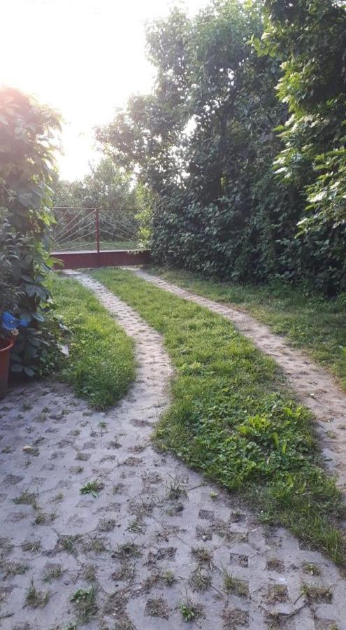 Vila Kerekparos Es Zarandok Vendeghaz Apostag Exteriér fotografie